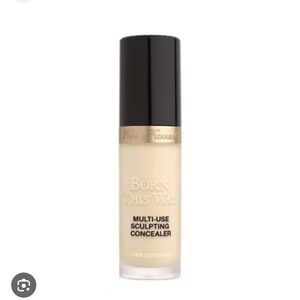 Too faced Born this way concealer in Vanilla NEW in box!